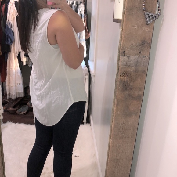 Torrid size 1X slightly sheer white tunic top - Picture 3 of 7